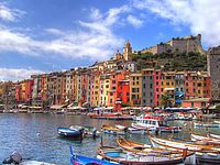 Click Here to view Cinque Terre Italy in Full Size