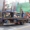 Three wheeled truck