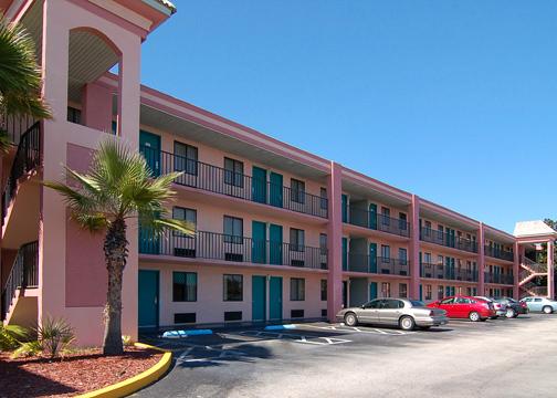 Continental Plaza Hotel in Kissimmee